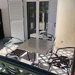 Ntina Kouliaki 아파트